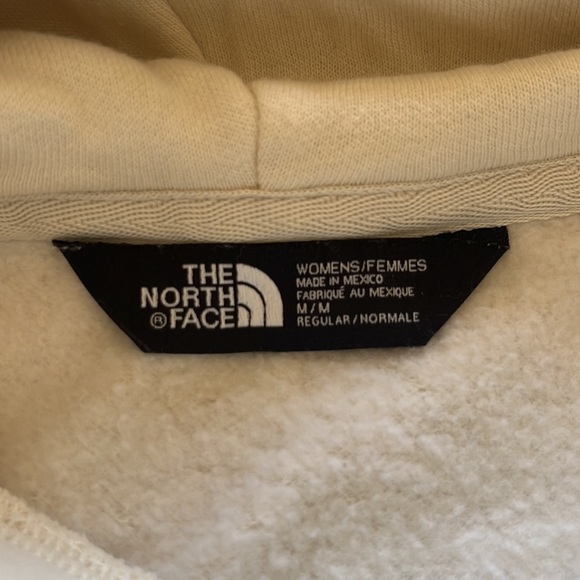 THE NORTH FACE white/cream sweatshirt - Picture 3 of 3